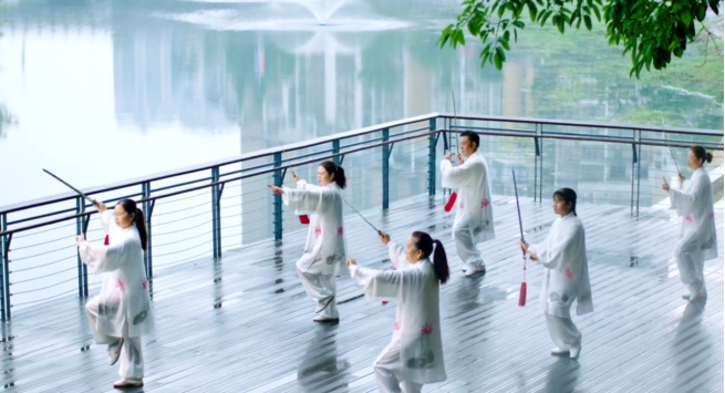 1759227251-d17621e8a61081b 1759227251-d17621e8a61081b