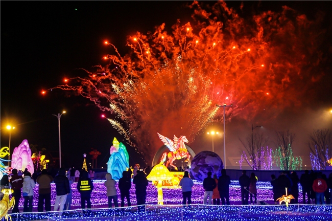 冰雪盛宴，璀璨迎新：太仓阿尔卑斯国际度假区邀您共度冰雪中国年